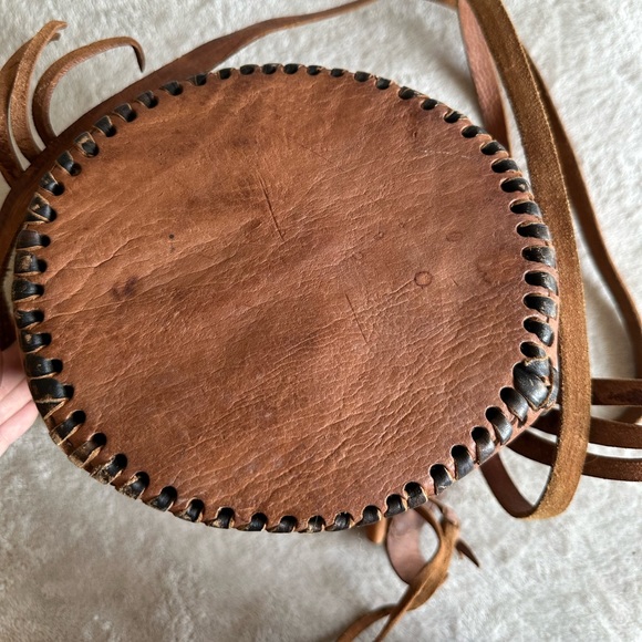 Vintage handmade leather bucket bag - Picture 5 of 5